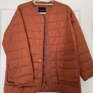 Everlane  The ReNew Channeled Liner